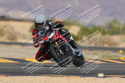 media/Nov-06-2023-Moto Forza (Mon) [[ce023d0744]]/3-Intermediate Group/Session 3 (Turn 5)/